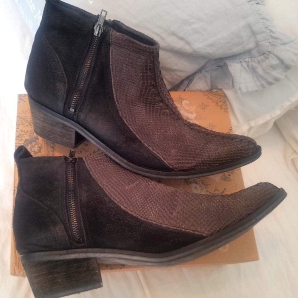 Free People Flying Ranch Boots - Picture 4 of 9